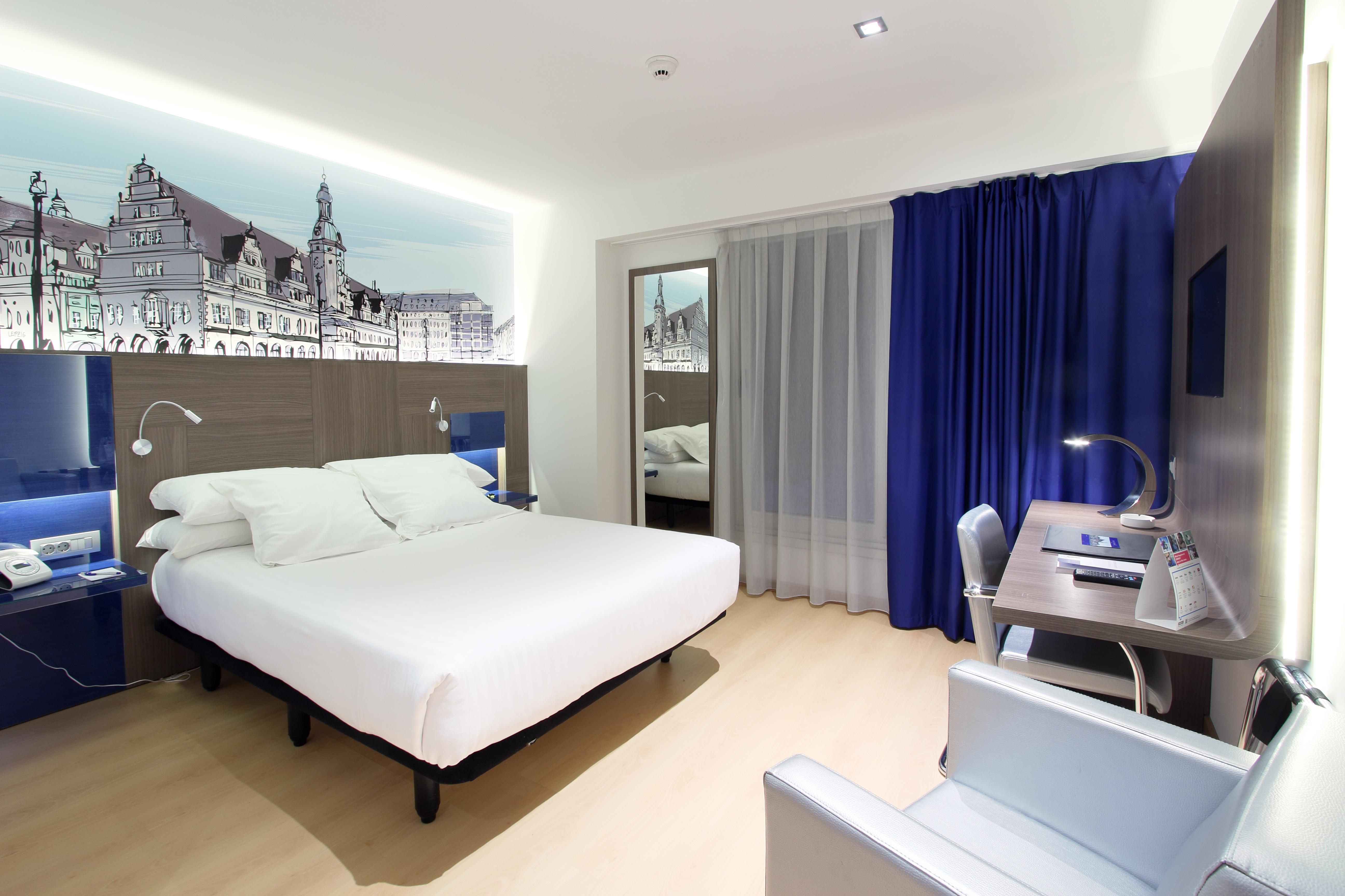 Eurostars Blue Coruna Hotel โอโกรูญา ภายนอก รูปภาพ